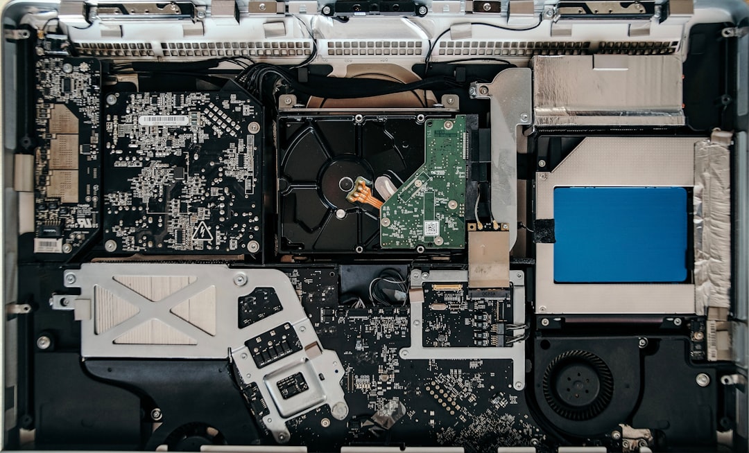 black-circuit-board-qtrgisczzm8